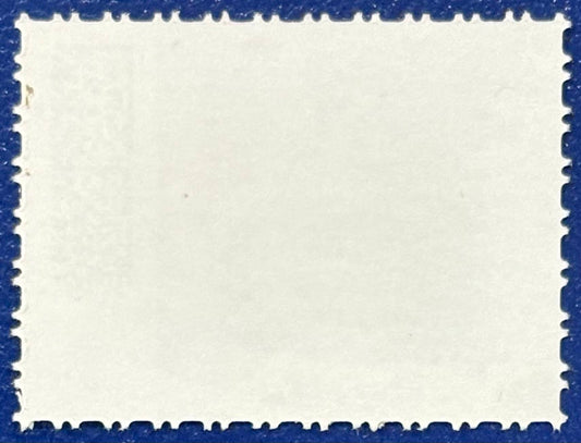 Aenne Burda und die erster Briefmarke der Welt mit Schnittmuster Zähnung