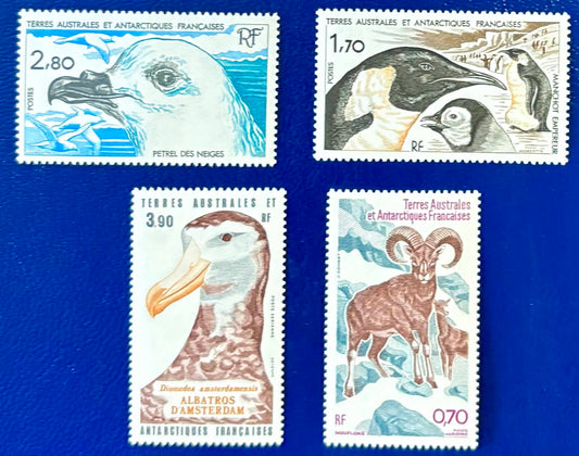 Französische Gebiete in der Antarktis - 4 Werte postfrisch "Tiere der Antarktis"