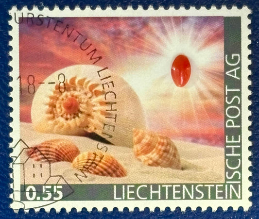 Liechtenstein - Die erste Koralle-Briefmarke gestempelt