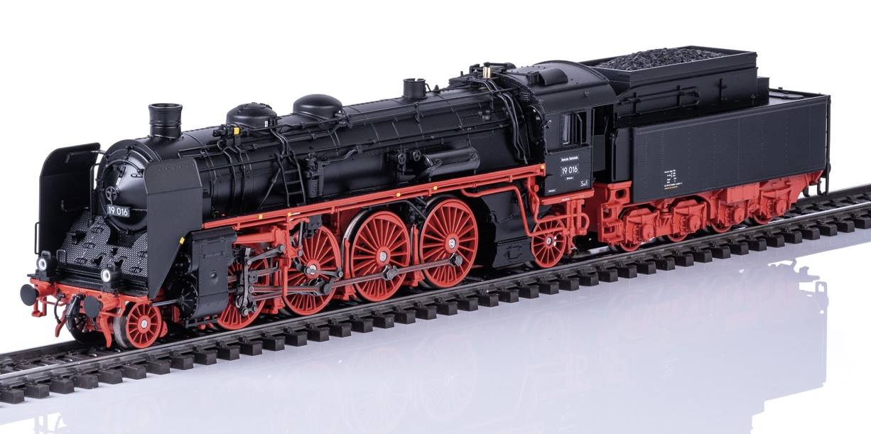 38190 Dampflokomotive "Sachsenstolz"